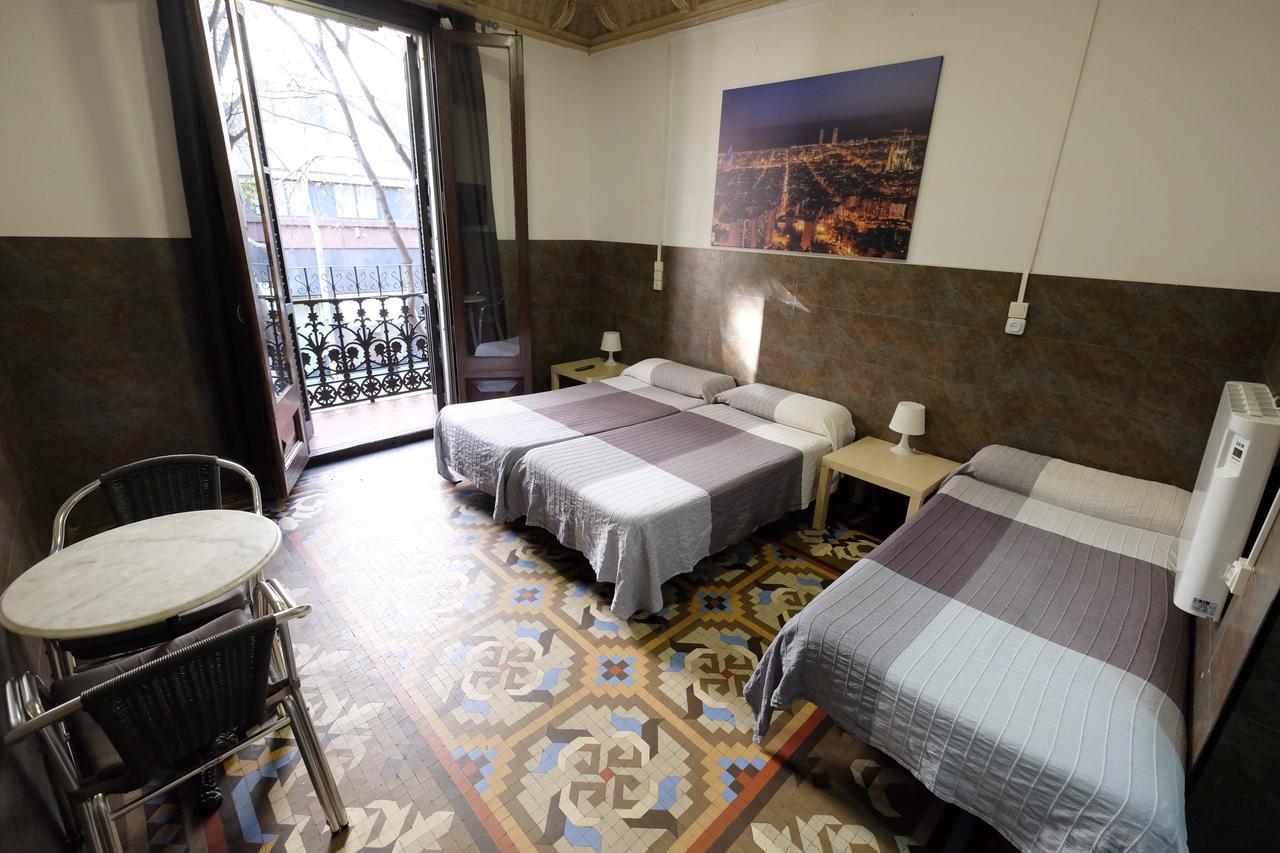 Lenin Hostel Barcelona Ngoại thất bức ảnh